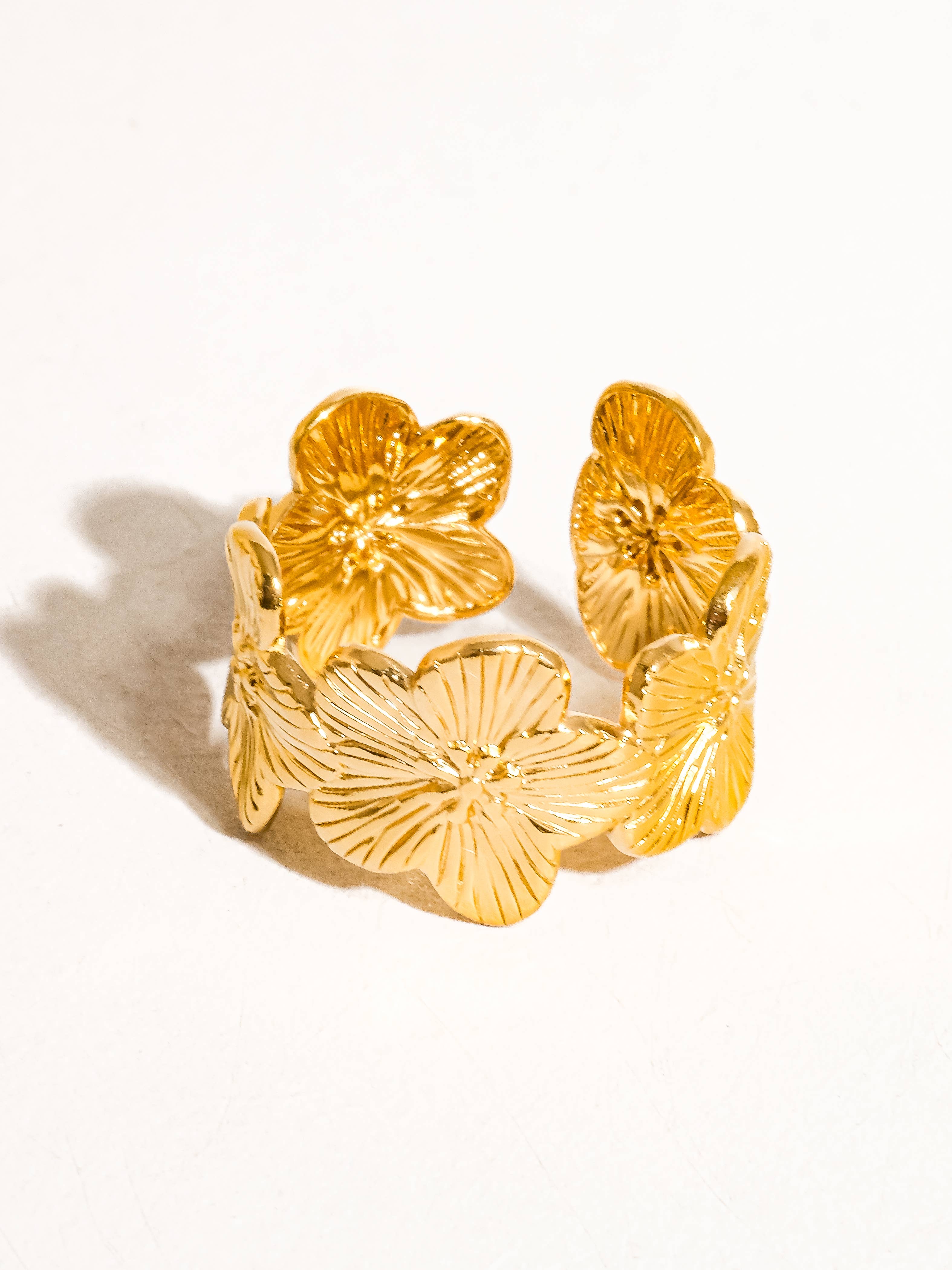 Flânerie by MAIQ - Josée 18K Gold Non-Tarnish Flower Ring