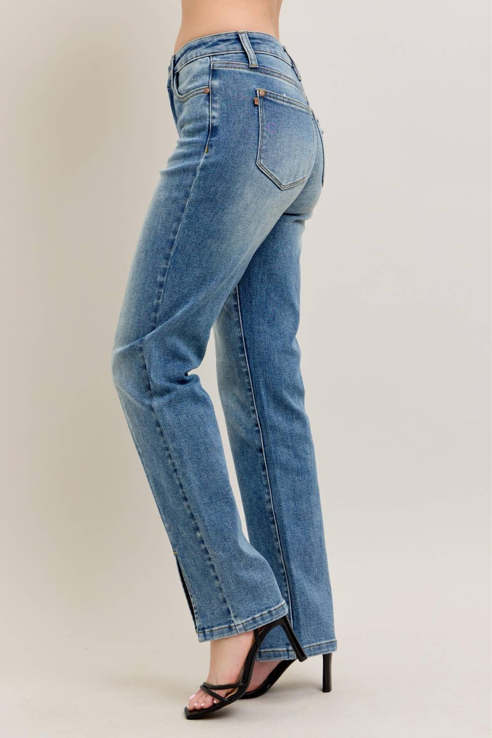 Judy Blue Jeans - HW Vintage Wash Front Seam & Slit Straight