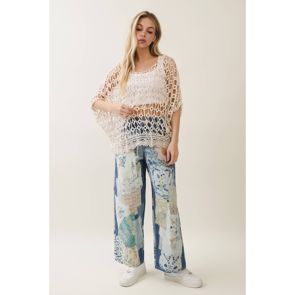 Veveret - Boho Breeze Crochet Knit Top