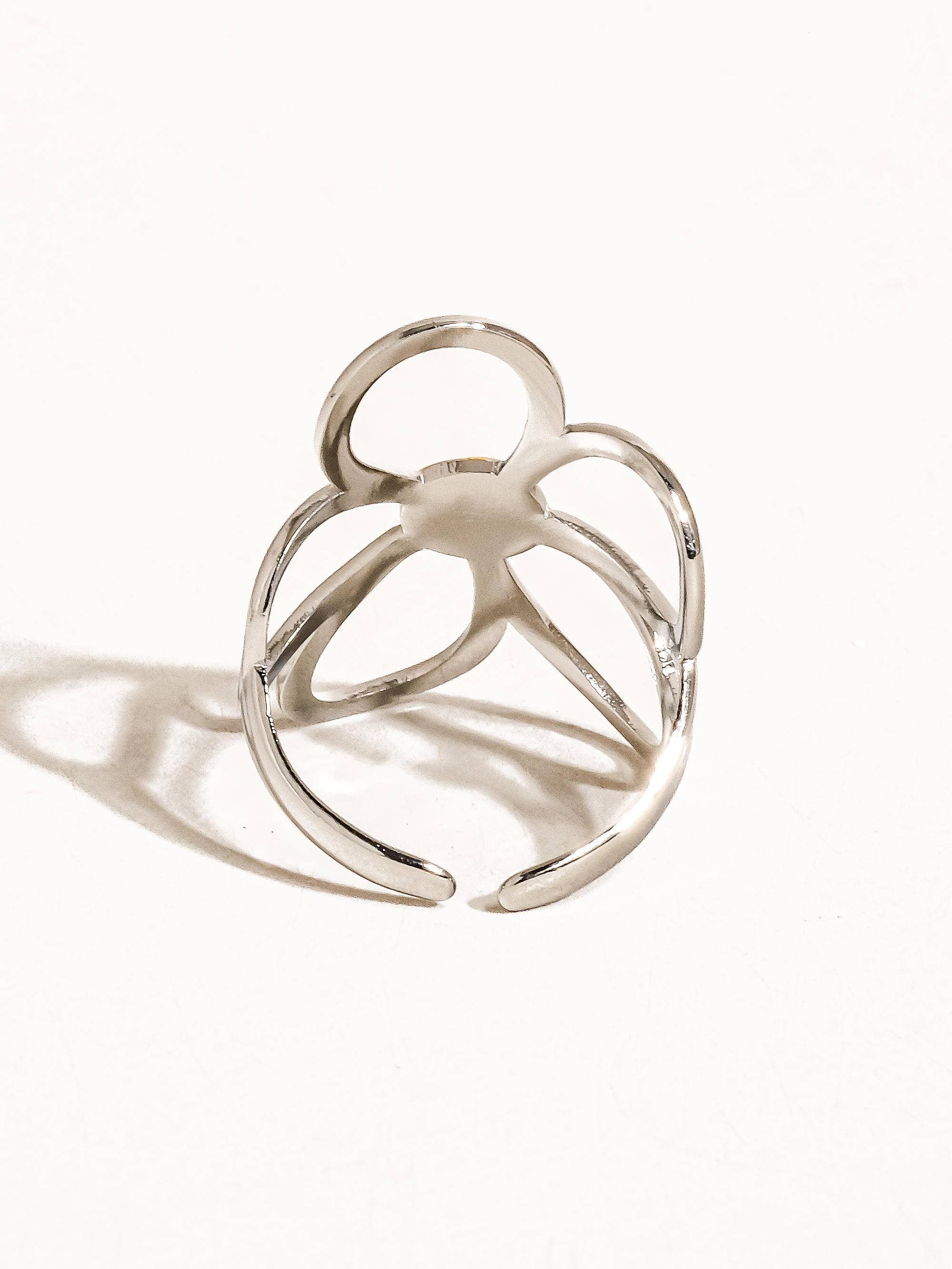 Flânerie by MAIQ - Isolde 18K Non-Tarnish Large Floral Ring