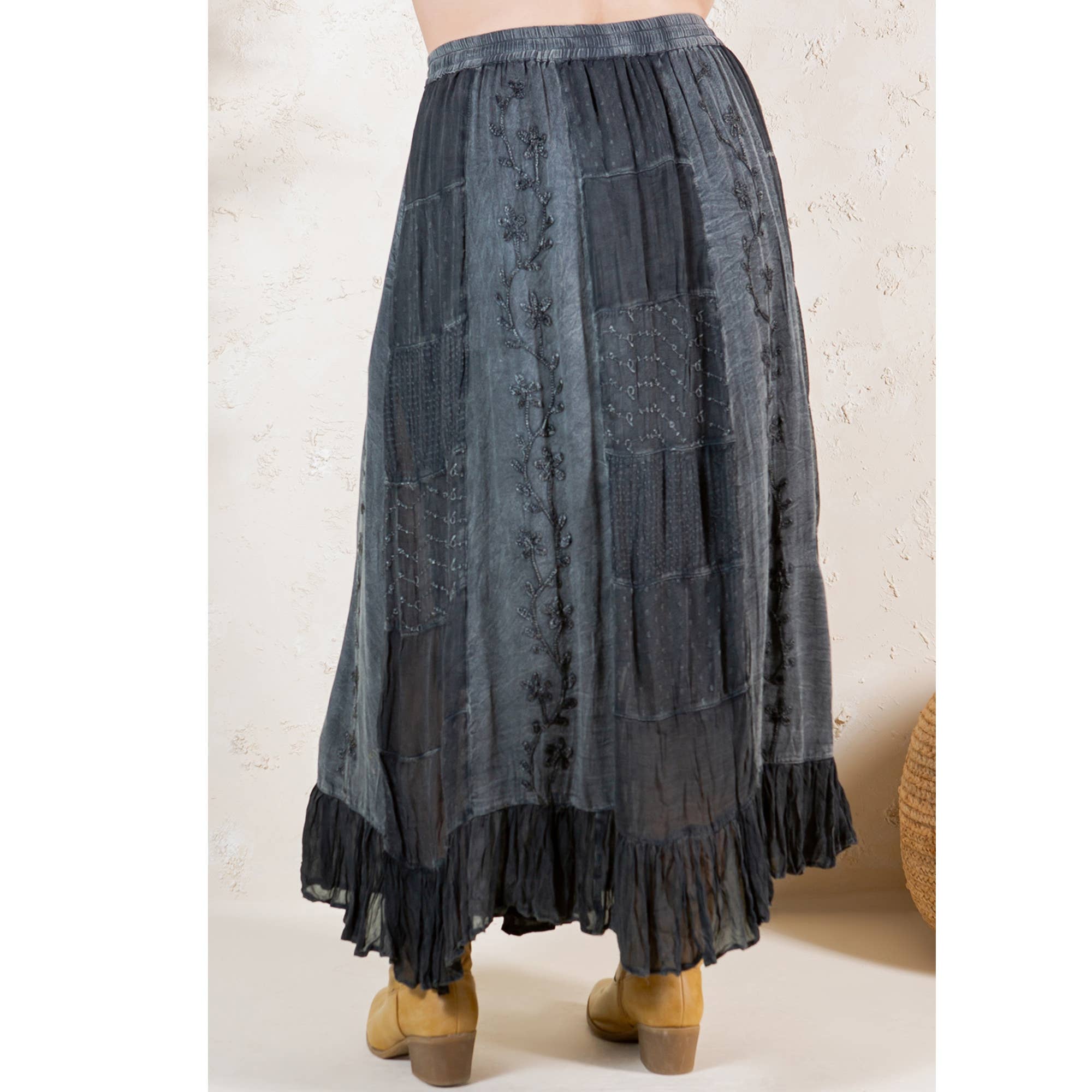 Gypsy Textured Tiered Skirt with Aari Embroidery: Charcoal / PLUS (XL-1X-2X-3X 1-2-2-1)