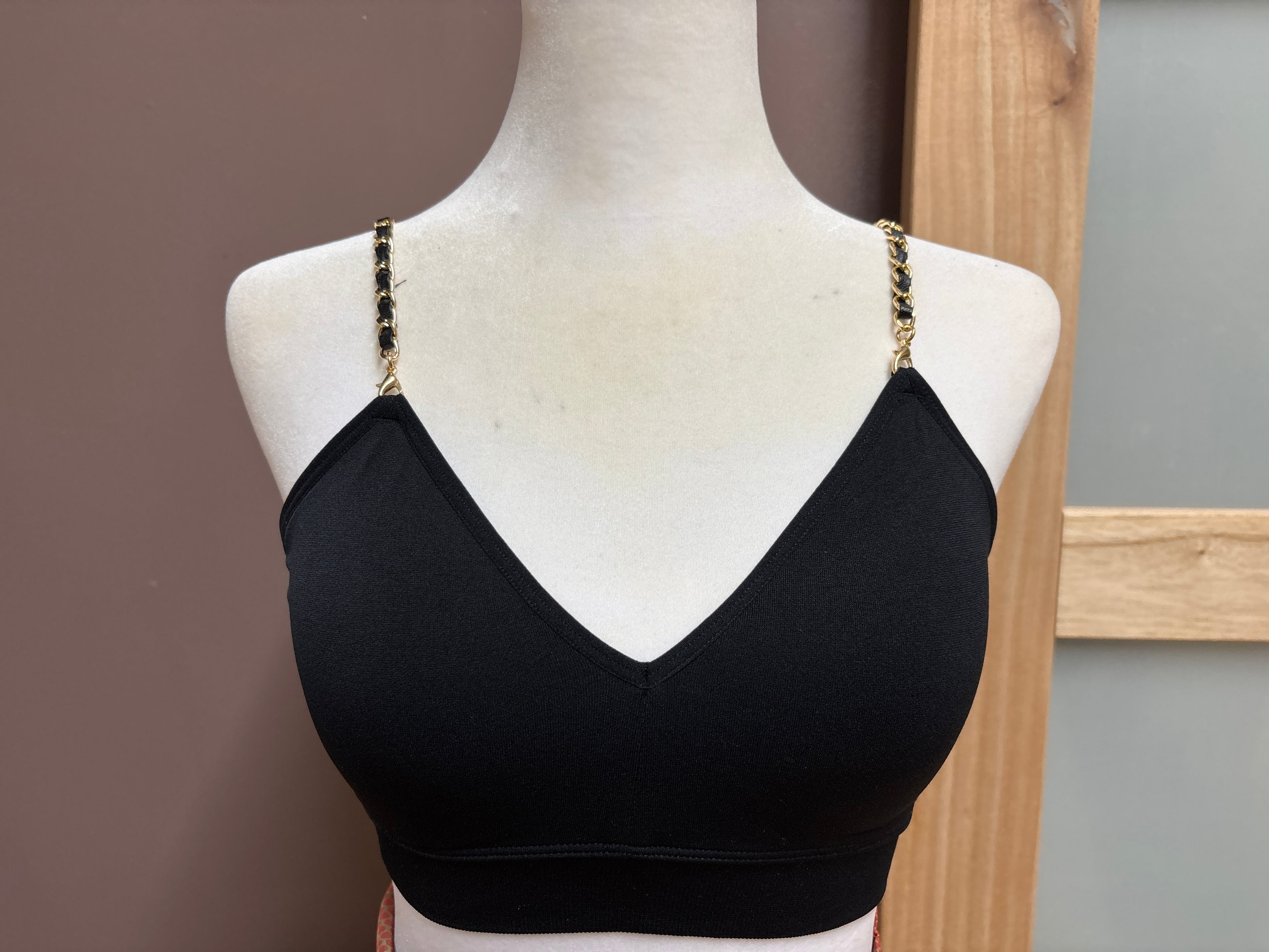 Strap-it’s- black plunge bra Adjustable gold chain strap