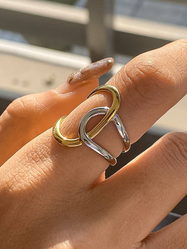 Flânerie by MAIQ - Lior 18K Gold Non-Tarnish Abstract Two Tone Ring