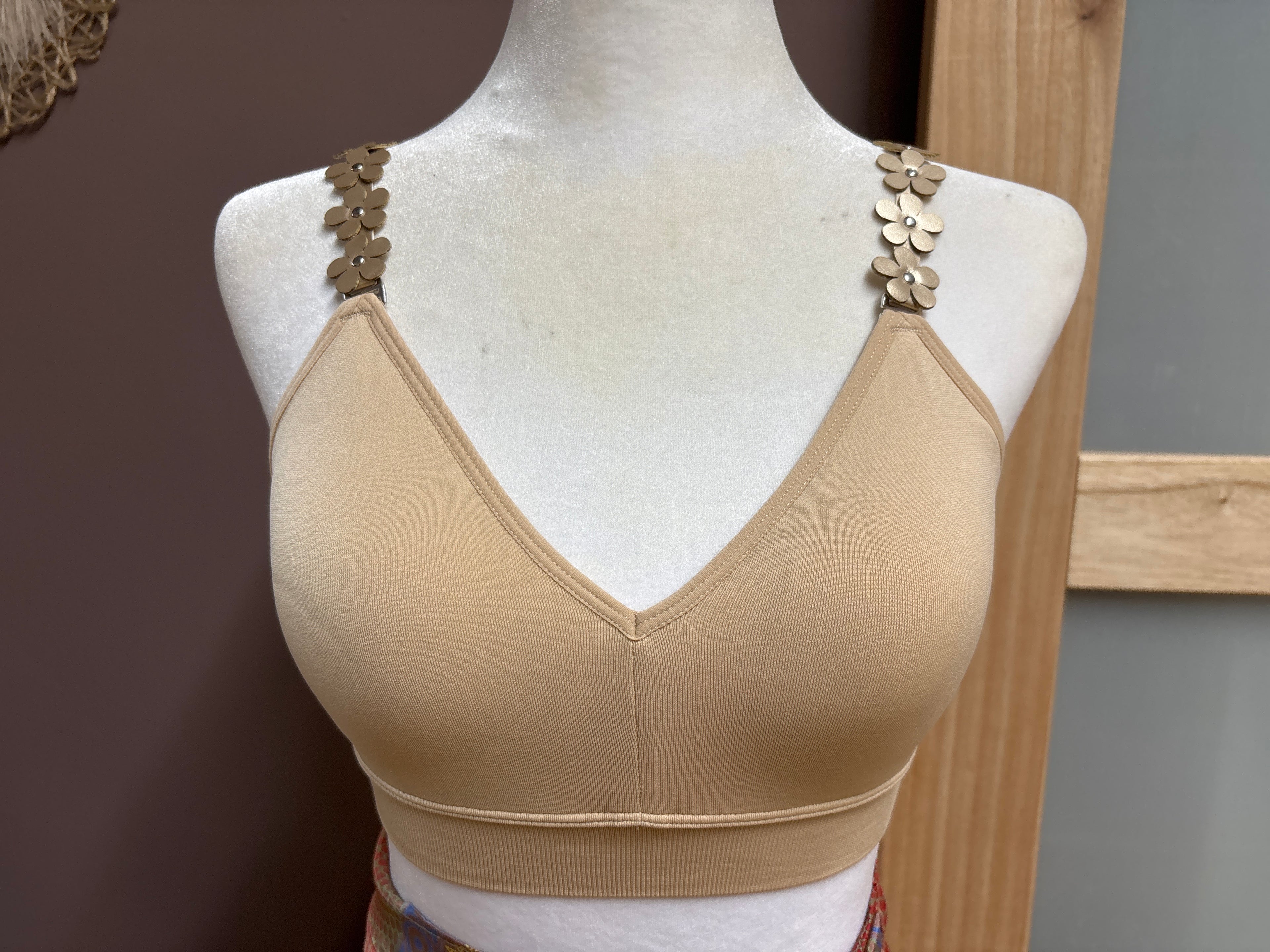 Strap-it’s- Nude plunge bra with vegan leather flower straps -Gold