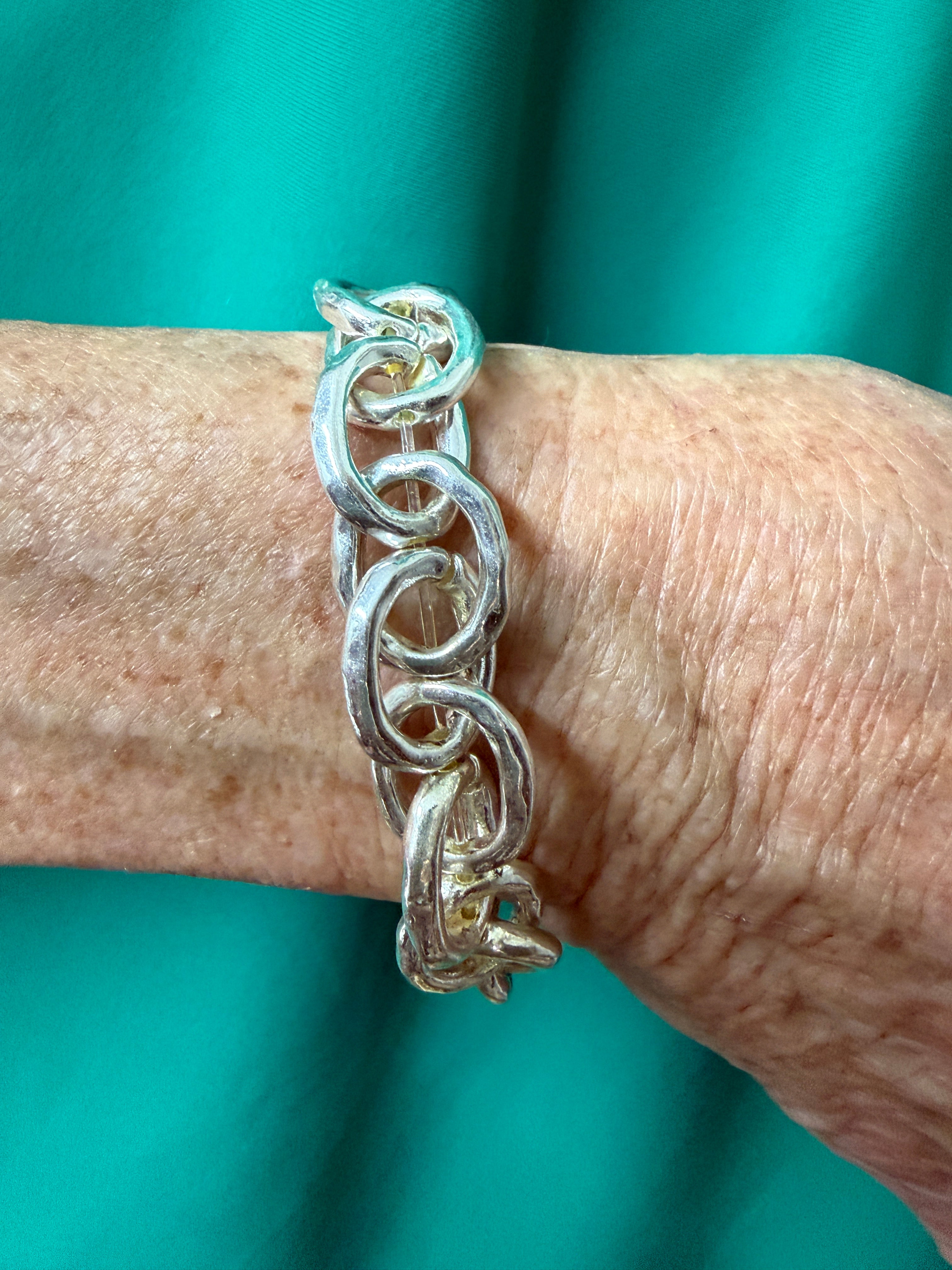 L&B Silver chain stretch bracelet