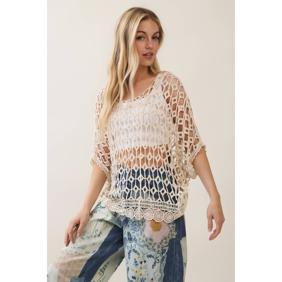 Veveret - Boho Breeze Crochet Knit Top