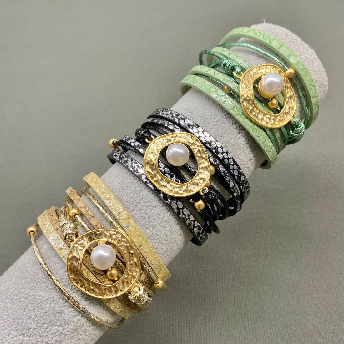 Mio Queena - Pearl Irregular Ring Multi-layer Leather Bracelet
