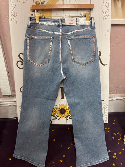 Judy Blue- Silver Trim Flares (30” inseam)