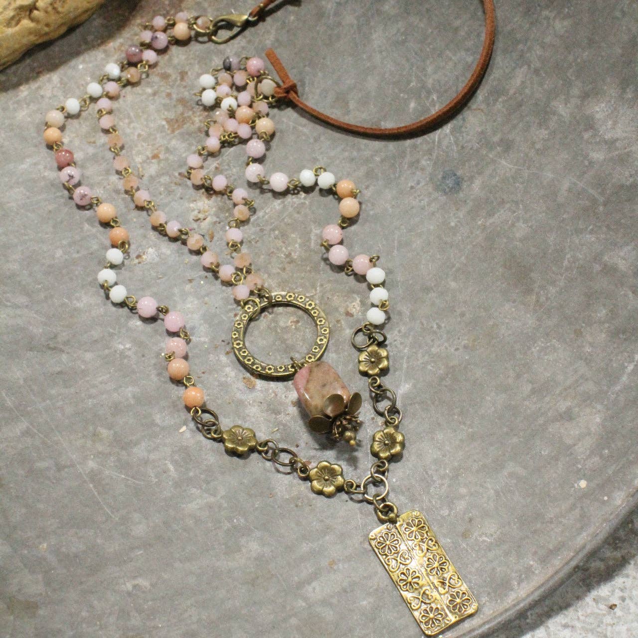 The Primitive Peddler, Inc. - Double Layered Blush &amp; Flower Pendant Necklace