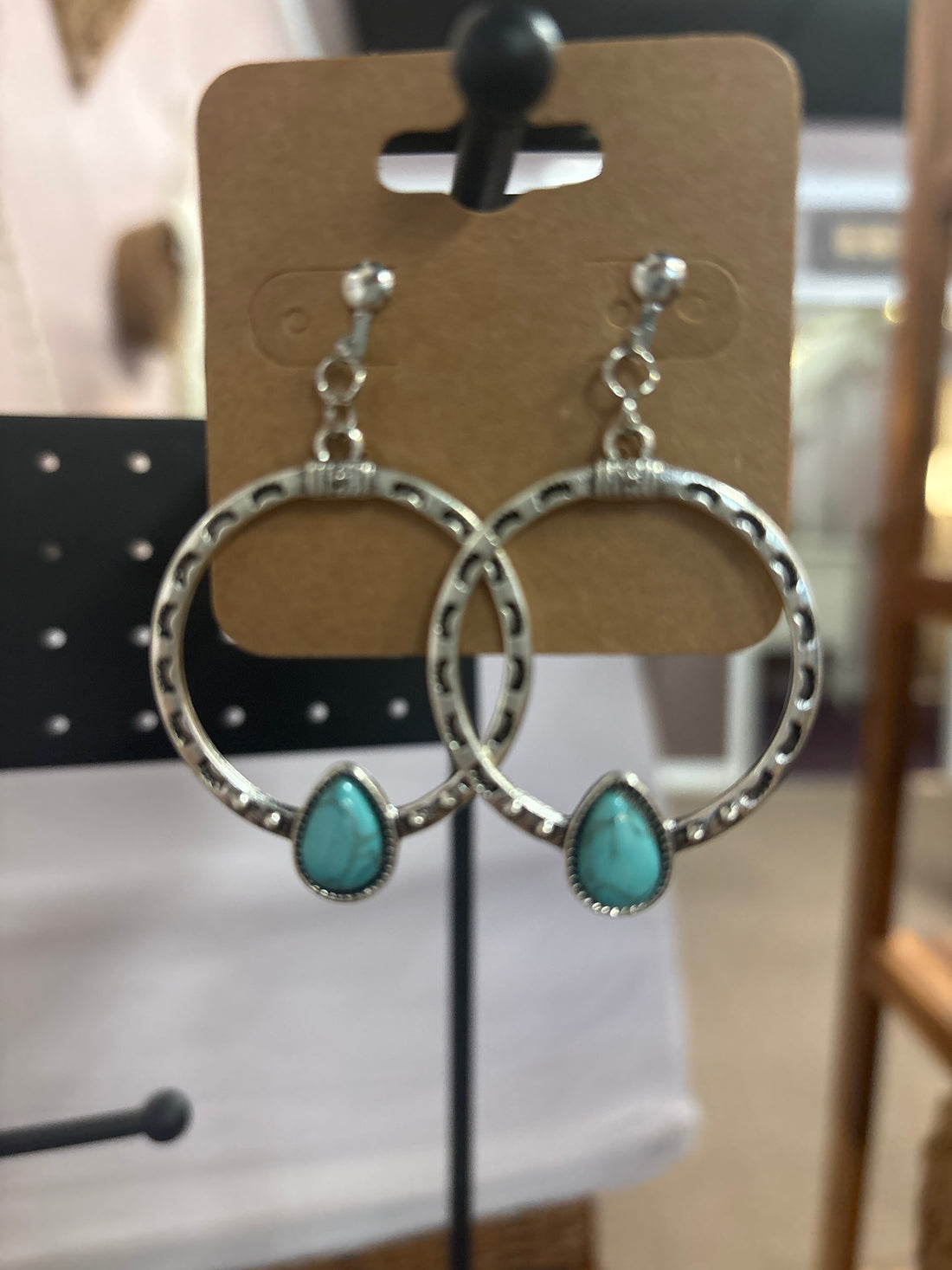 OhHeyBec--Clip on dangle earrings