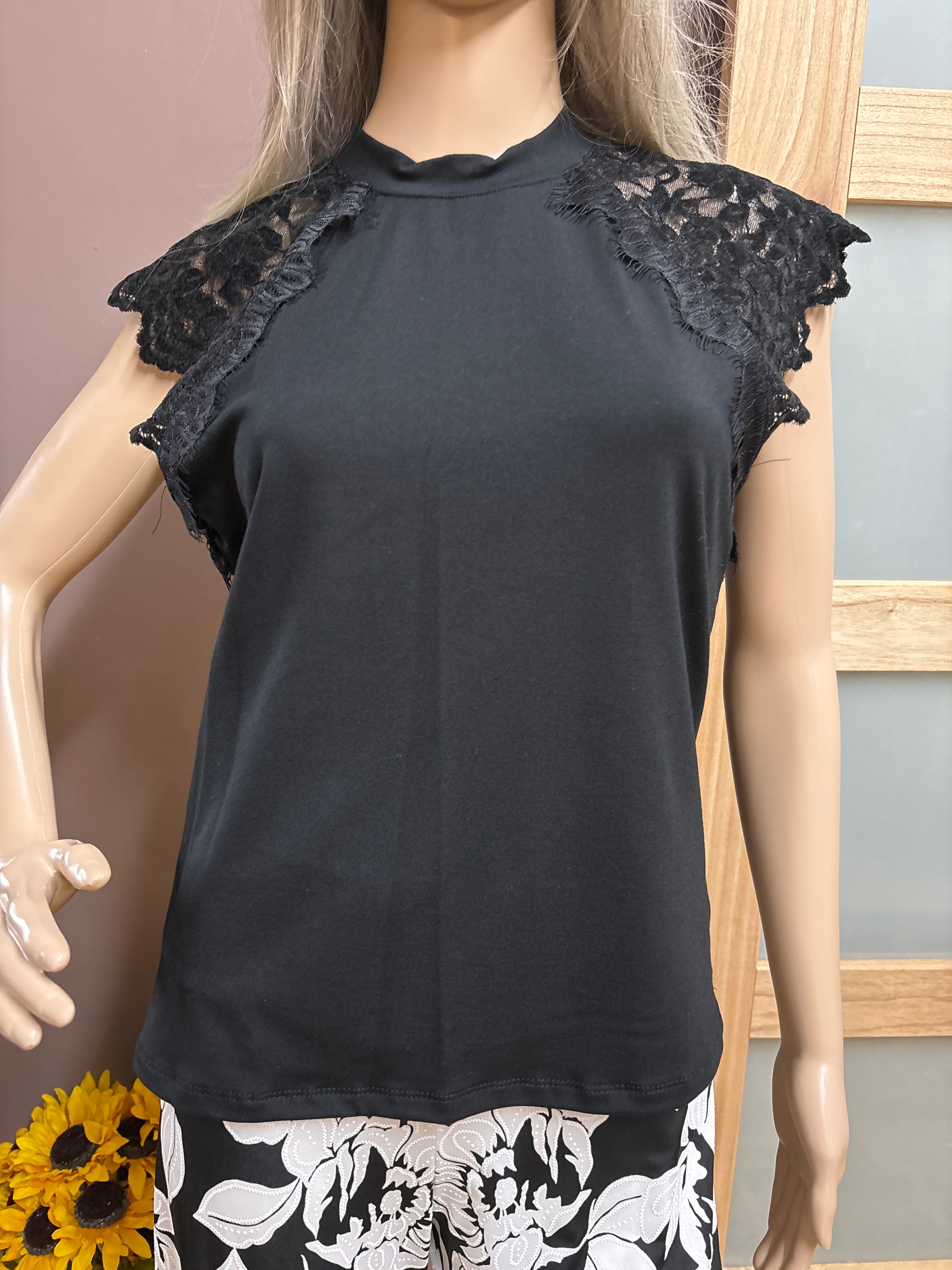 Brooklyn Isles Black lace short sleeve top