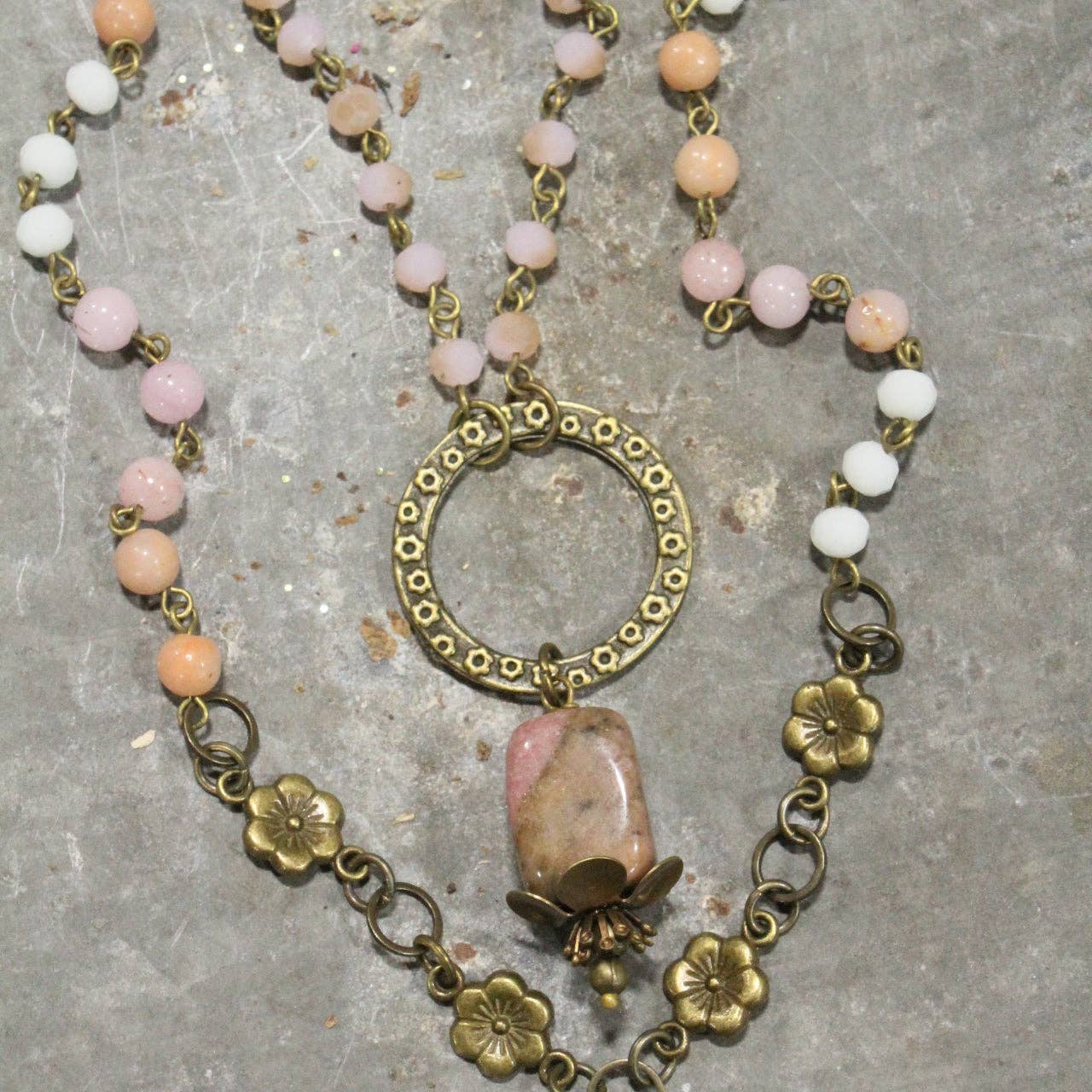 The Primitive Peddler, Inc. - Double Layered Blush &amp; Flower Pendant Necklace