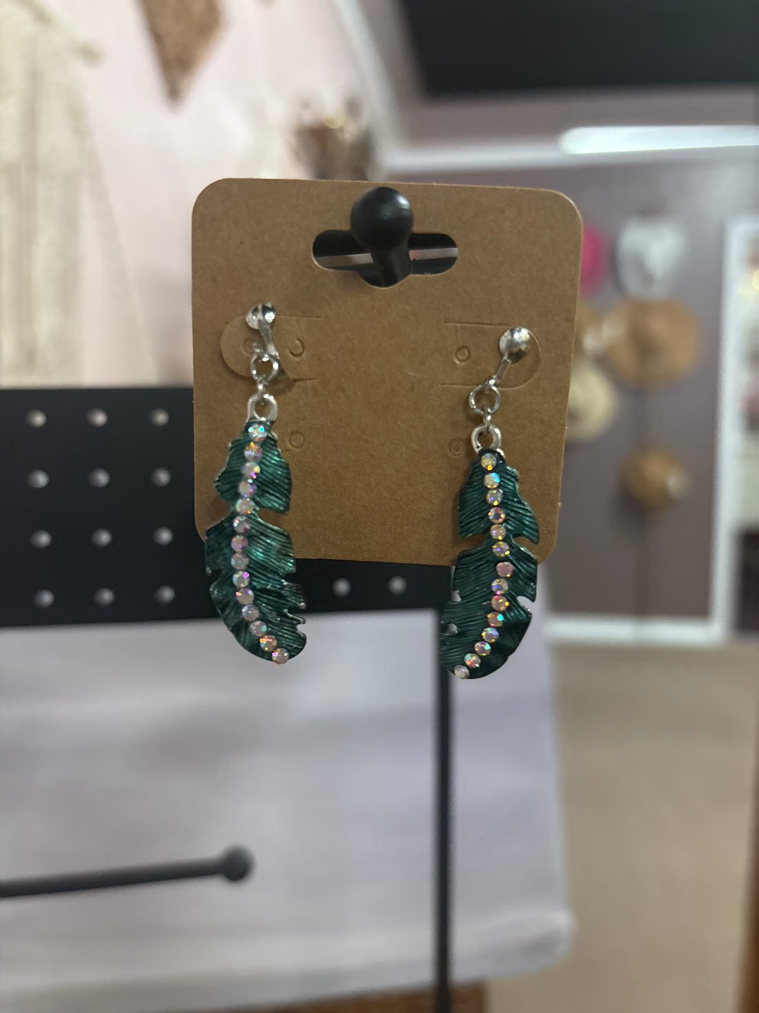 OhHeyBec--Clip on dangle earrings