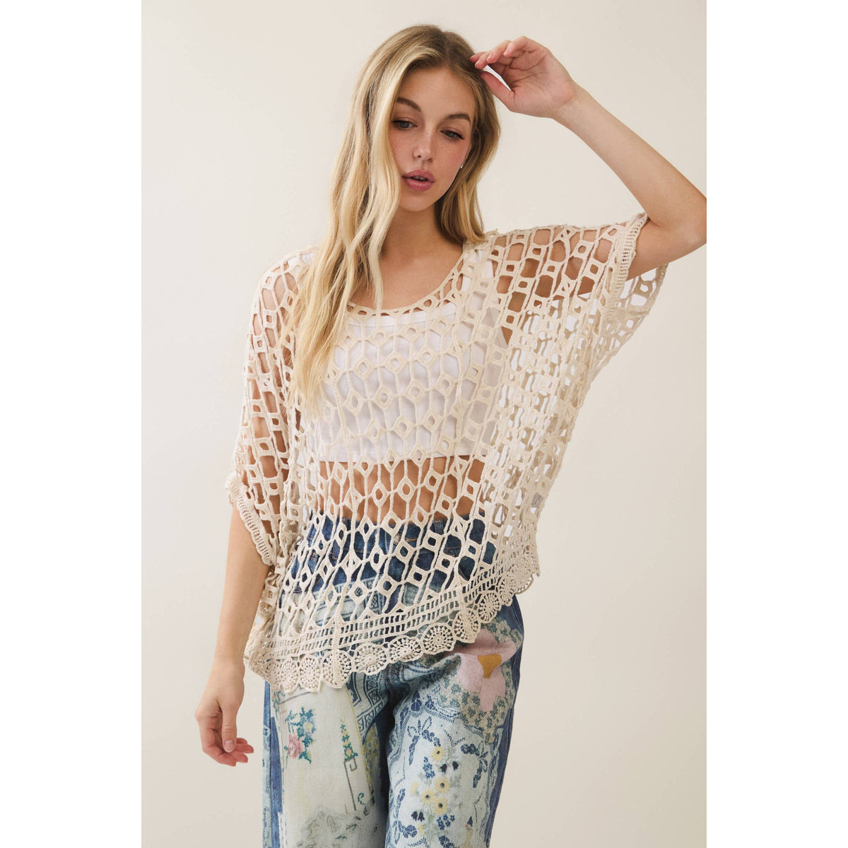 Veveret - Boho Breeze Crochet Knit Top