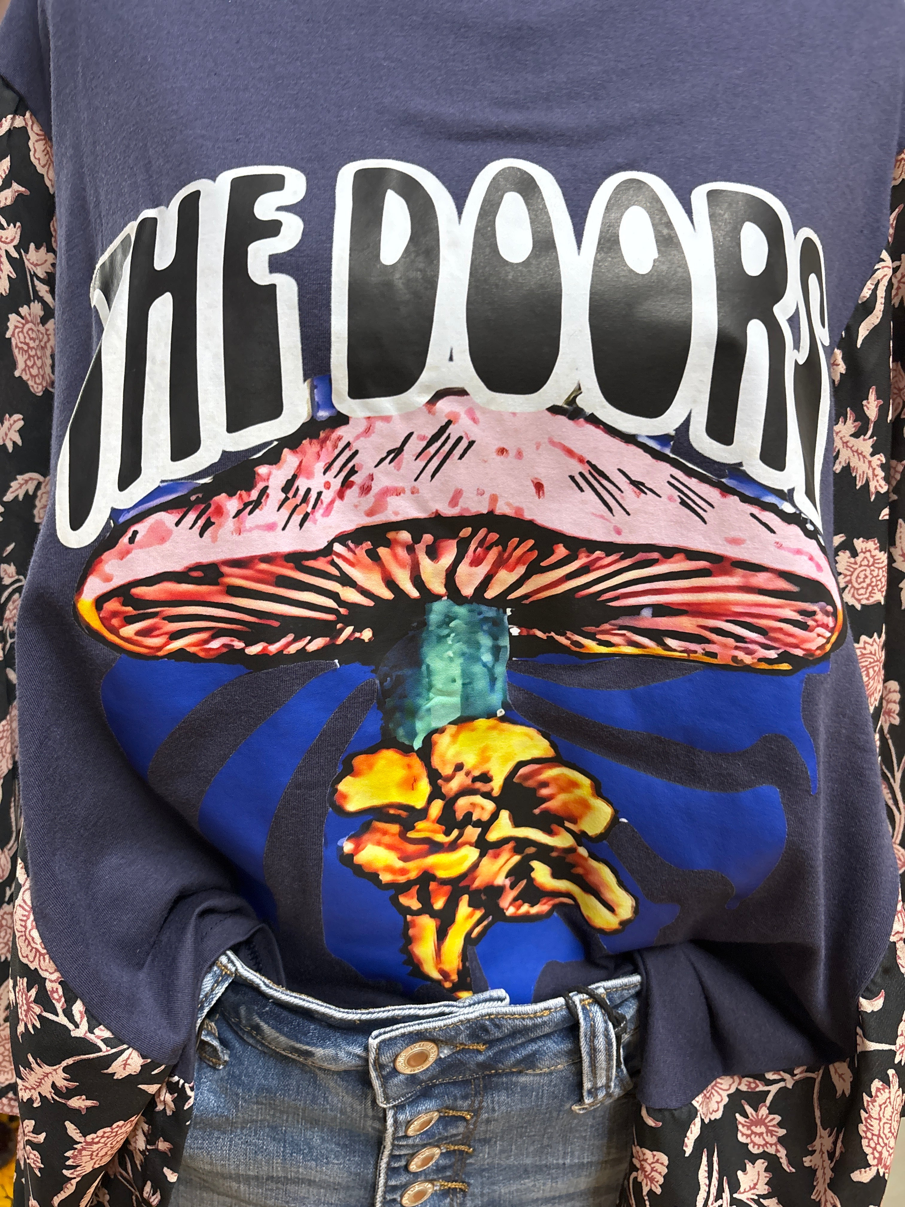 Kycozy- The Doors Batwing Rock n Roll shirt
