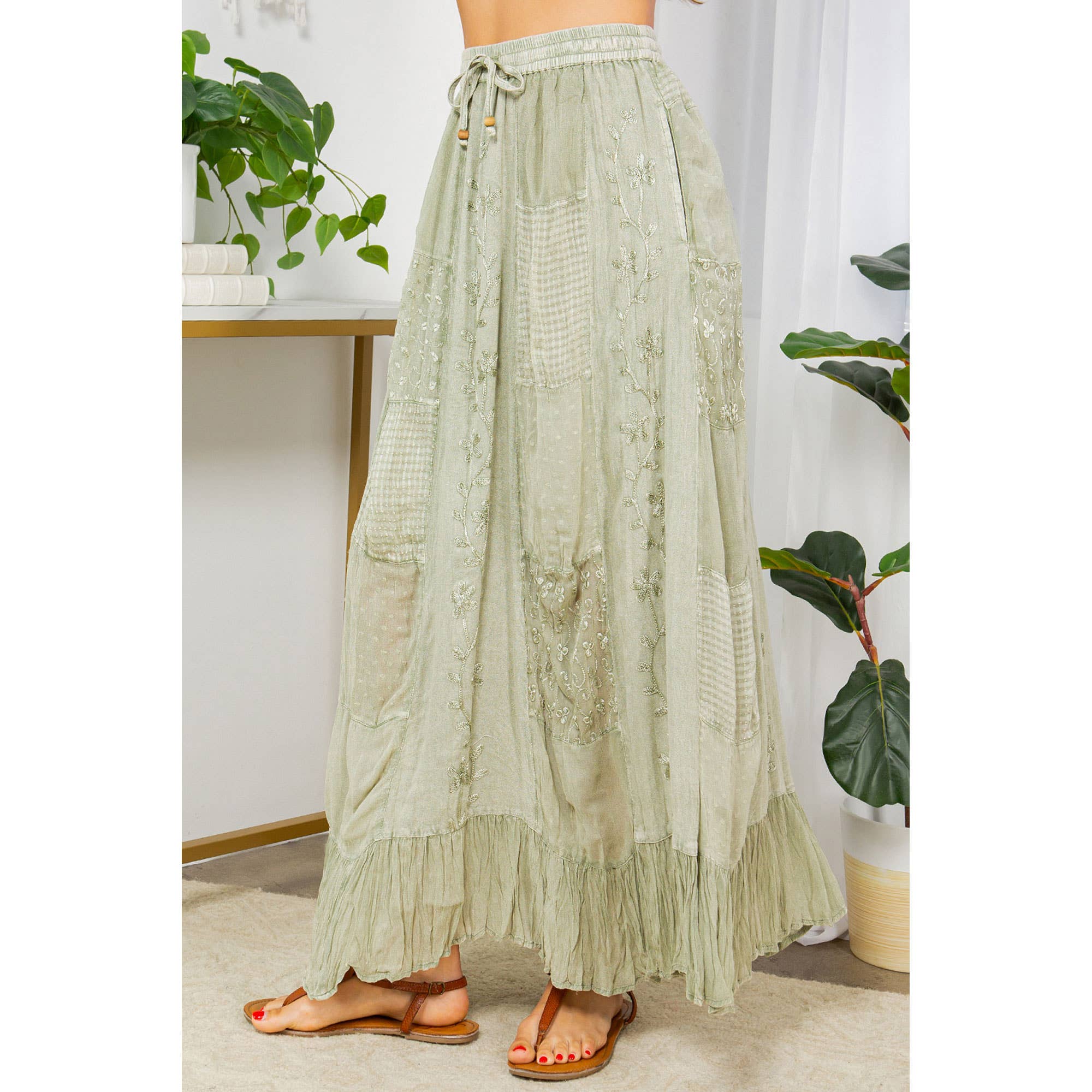 Young Threads - Gypsy Rhapsody: Textured Tiered Skirt With Aari Embroidery