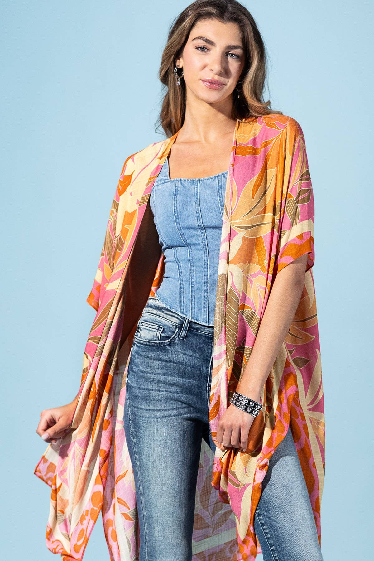 Urbanista - Coral Petals Viscose Kimono