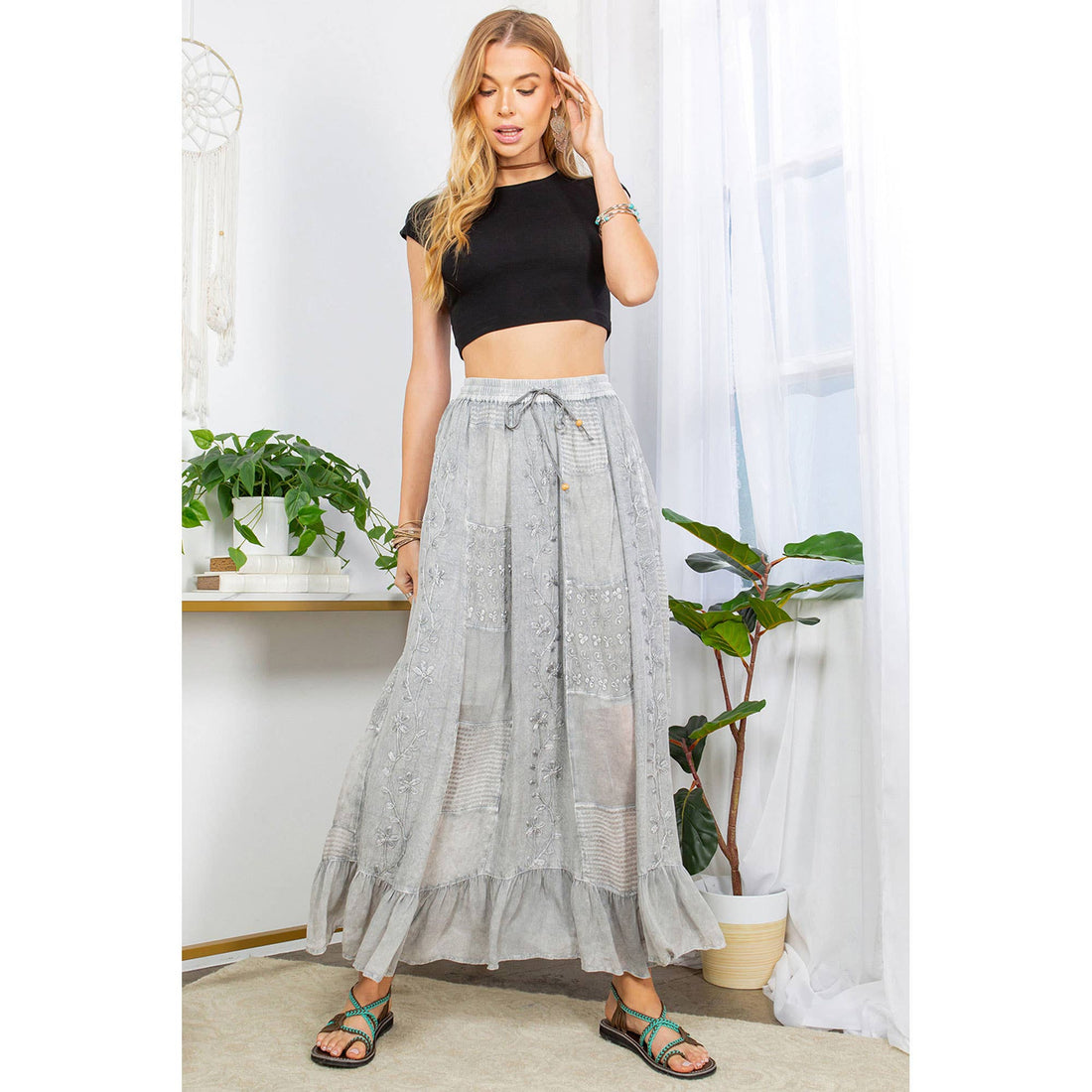 Young Threads - Gypsy Rhapsody: Textured Tiered Skirt With Aari Embroidery