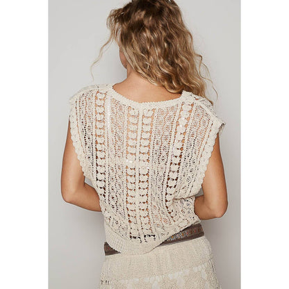 Pol Clothing - V-neck sleeveless solid crochet top