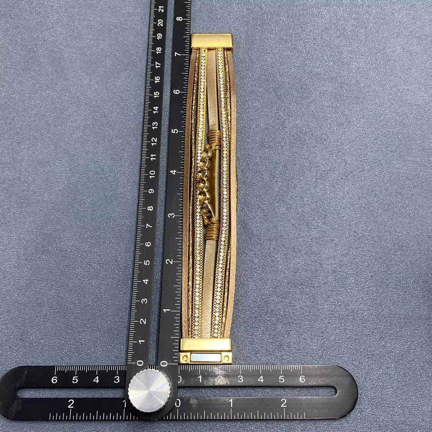 Mio Queena - Sparkling Rhinestones Multi-layer Leather Bracelet
