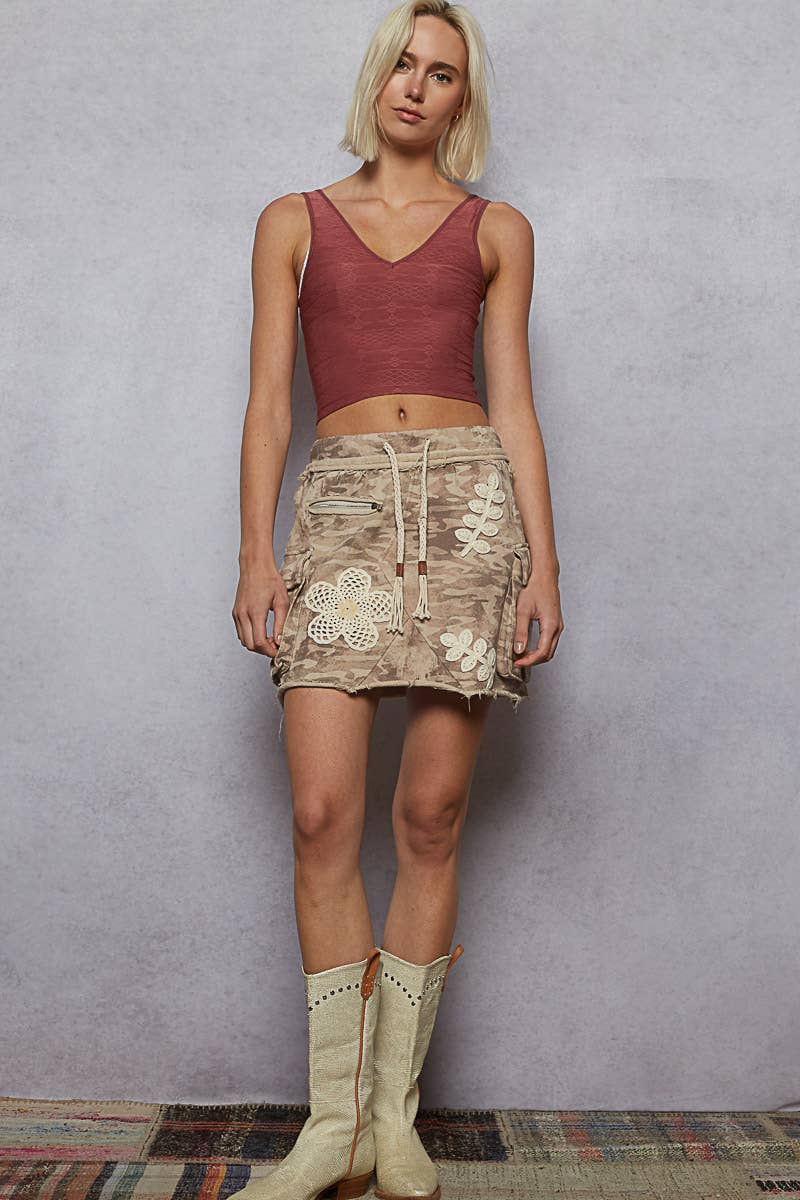 Pol Clothing - Camo printed exaggerated cargo pockets crochet mini skirt