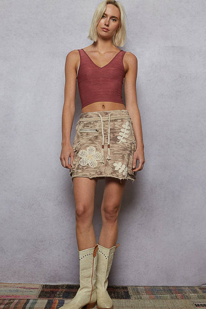 Pol Clothing - Camo printed exaggerated cargo pockets crochet mini skirt