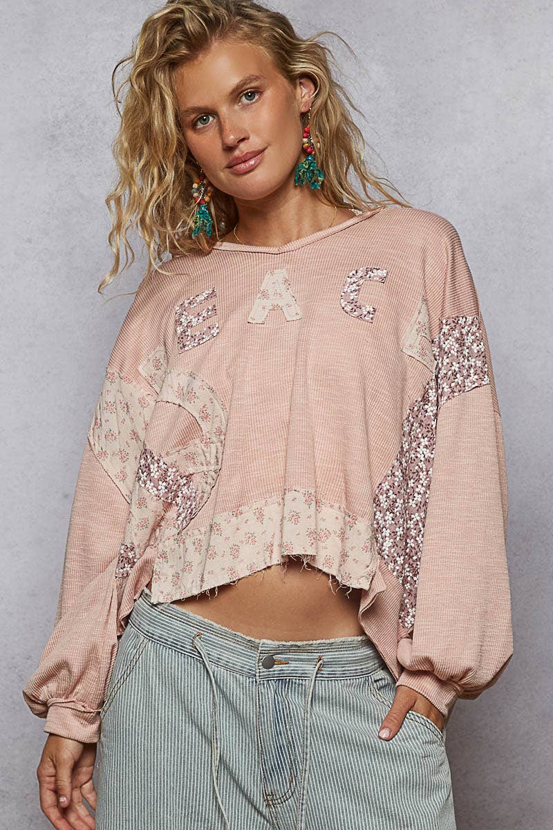 Pol Clothing - Long sleeve V-neck contrast PEACE letter top