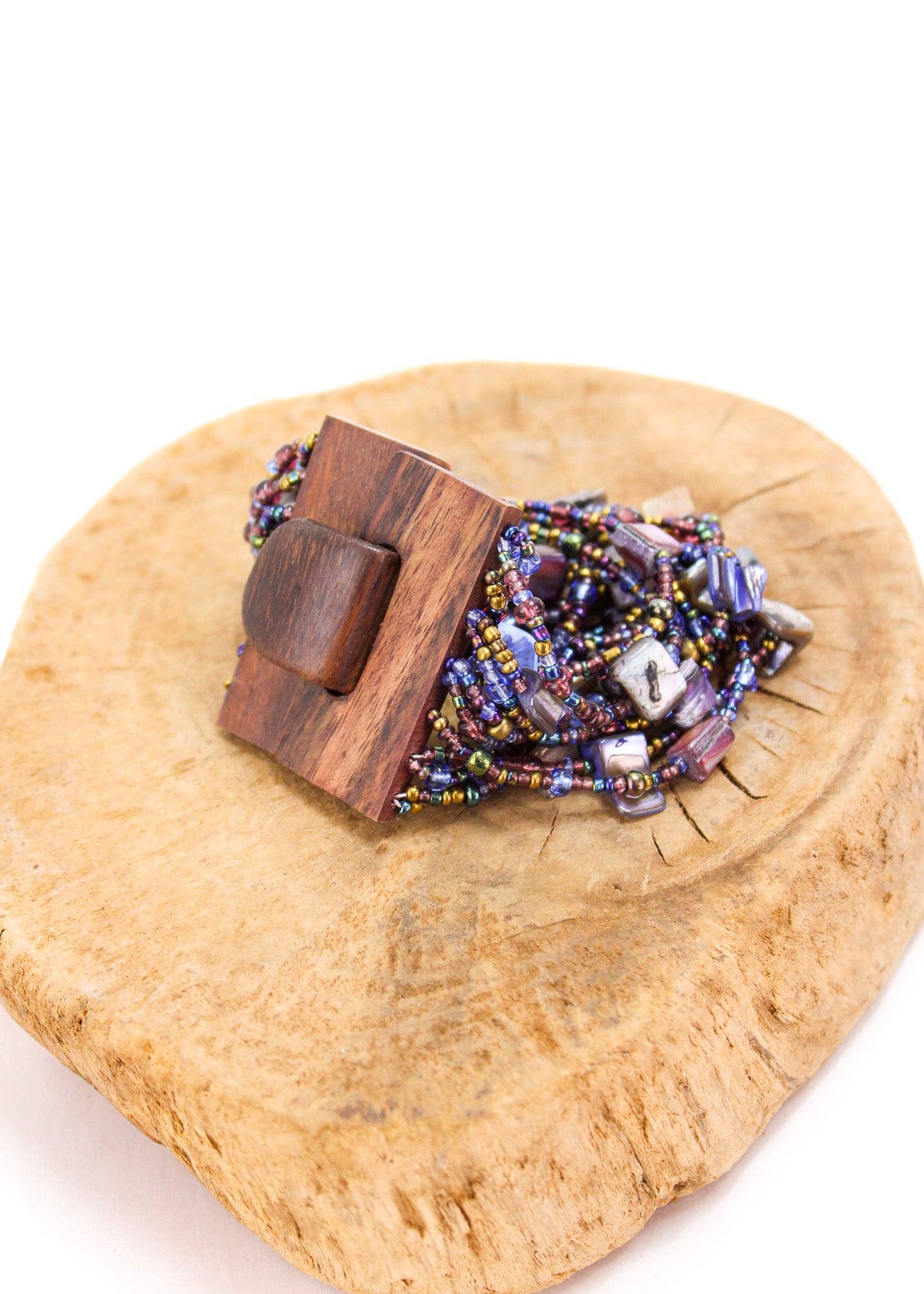 Bali Queen - Shelly Big Buck Bracelet