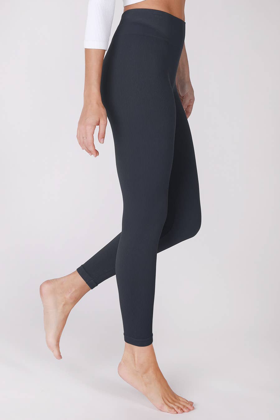 NIKIBIKI - NB7981 - Ribbed High Waist Leggings