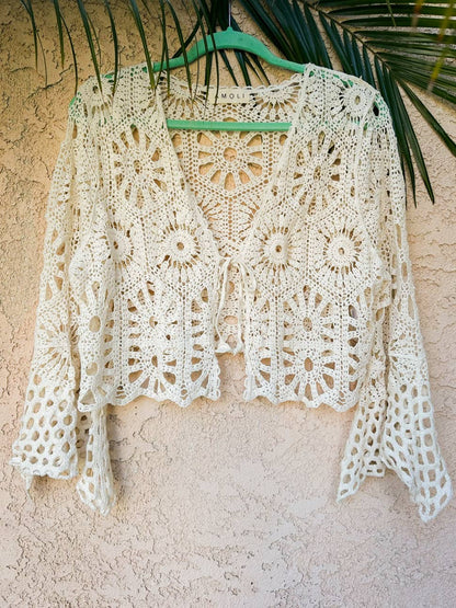 AMOLI - Ivory Unique Floral Open Front Long Sleeve Crochet Cardigan