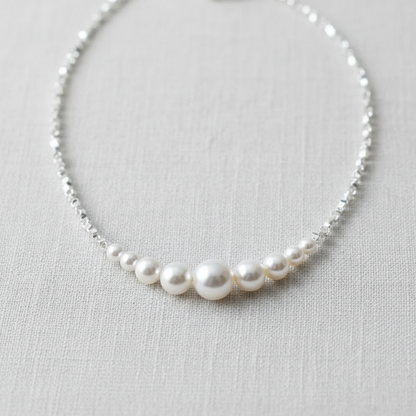 camilla dovey - Gradient Pearl Necklace with Silver Charm