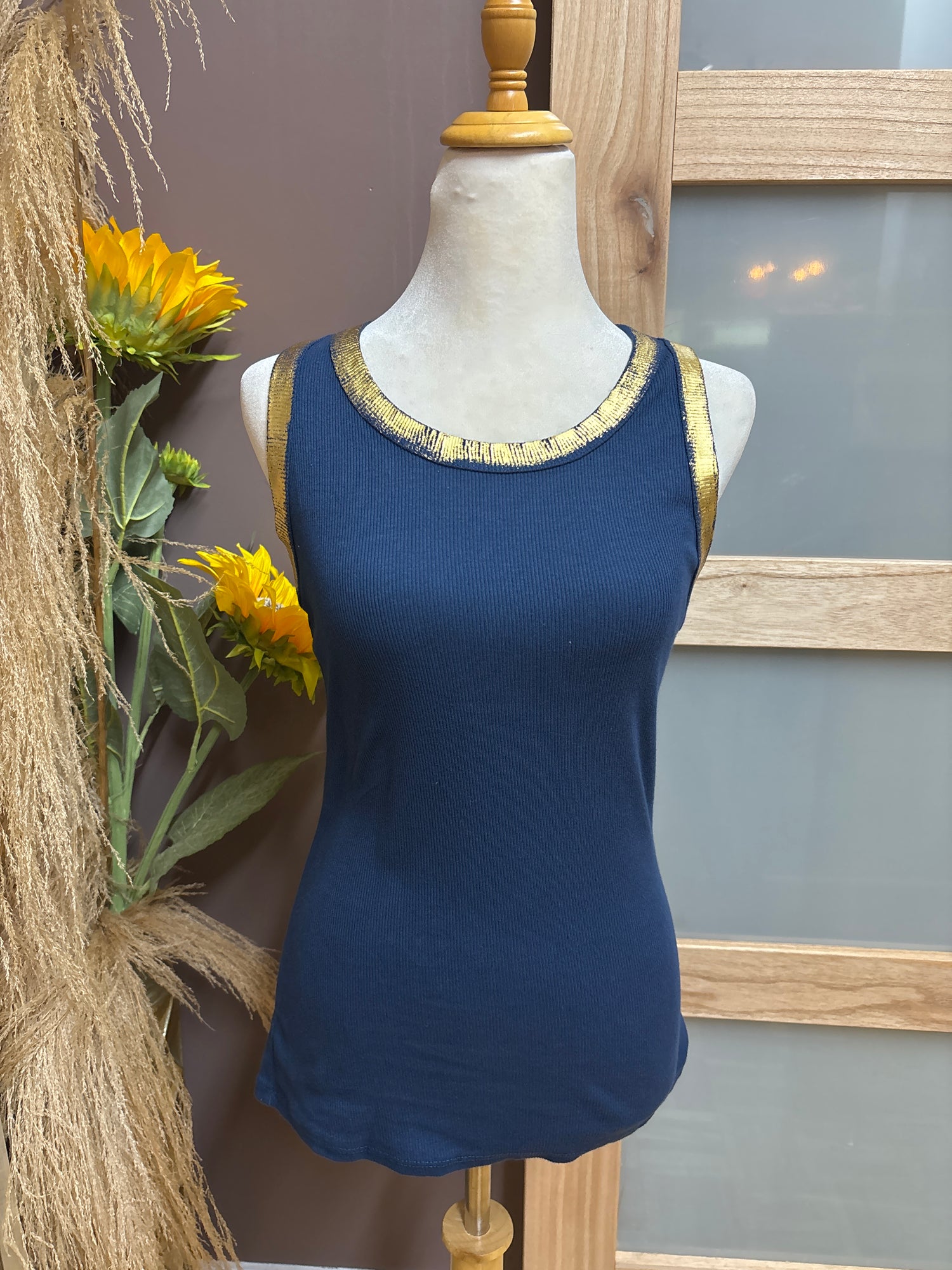 Look Mode- Gold Foil Tank