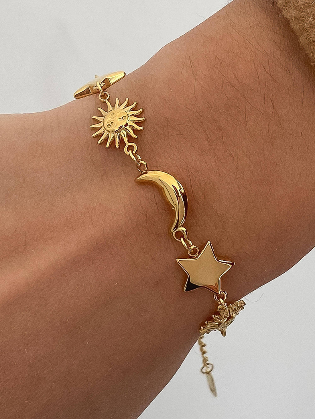 Flânerie by MAIQ - Leonora 18K Gold Non-Tarnish Sun and Star Bracelet