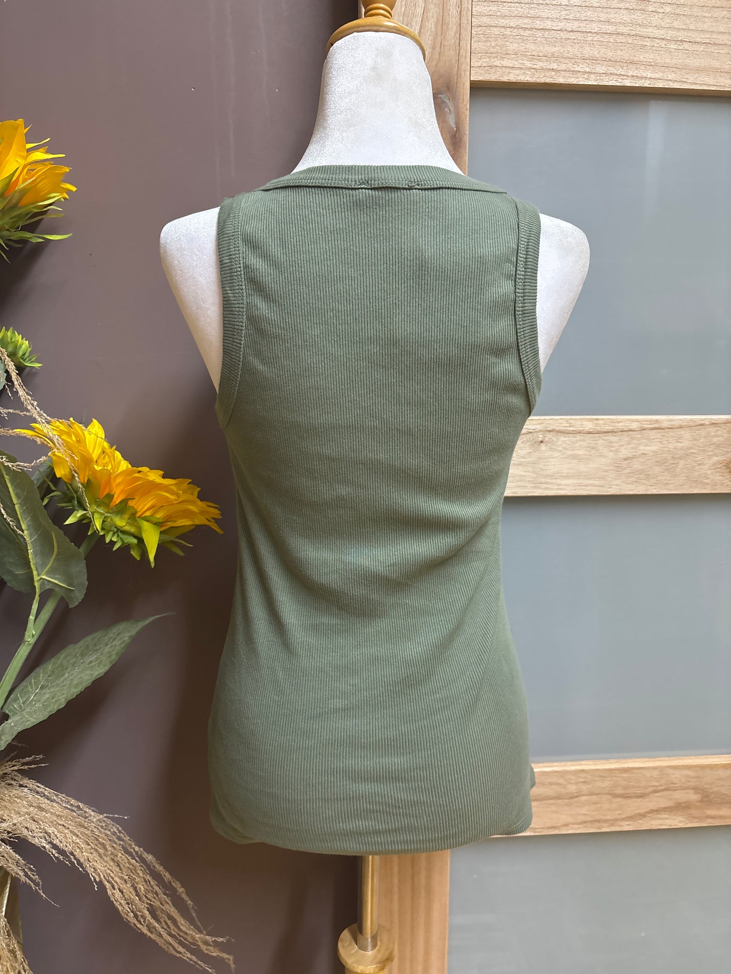 Look Mode- Gold Foil Tank