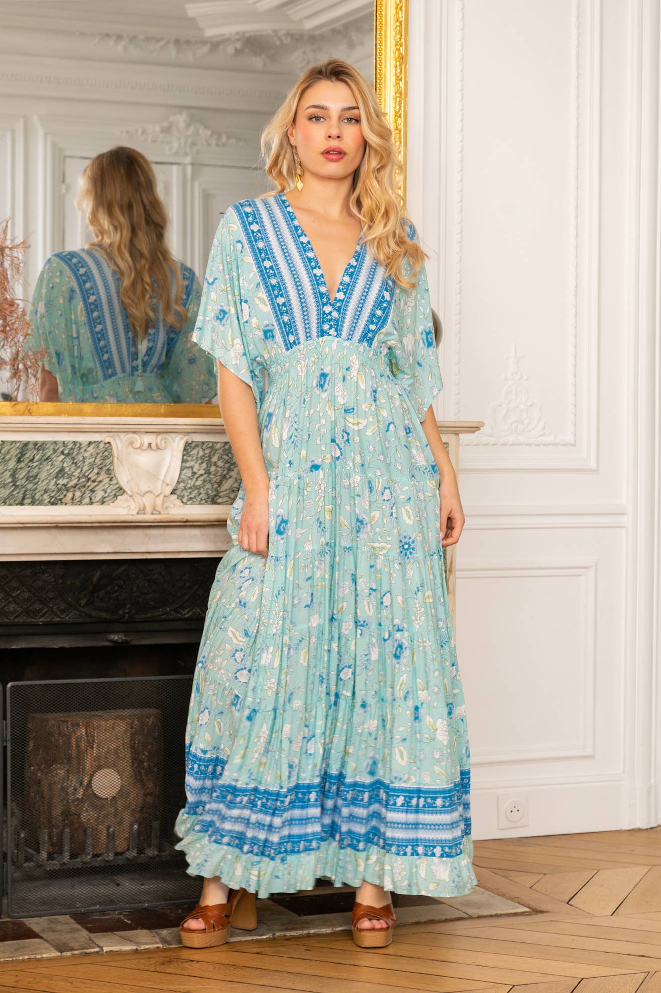 last queen - V-neck floral print long dress with 3/4 sleeves