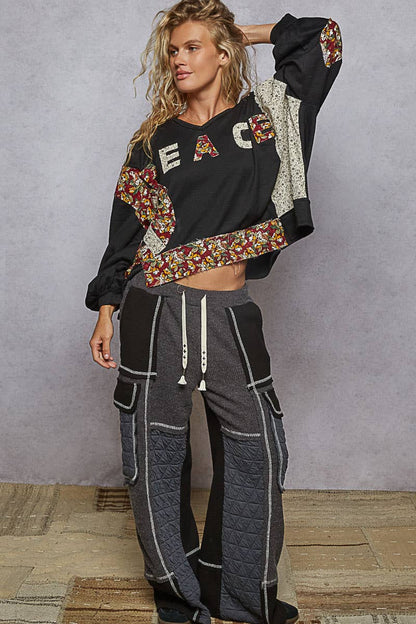 Pol Clothing - Long sleeve V-neck contrast PEACE letter top