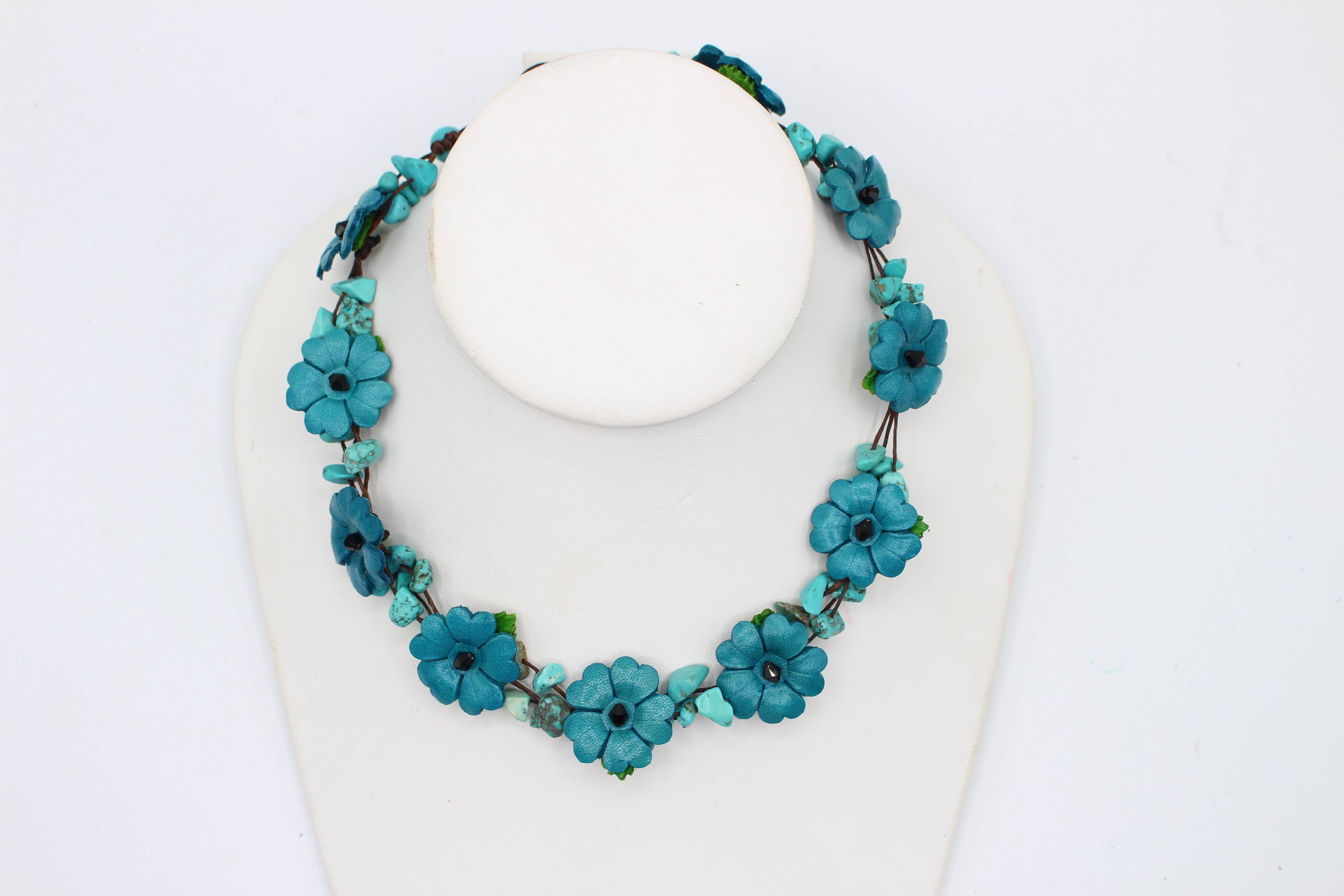  - Leather flower necklace with crystal stone choker