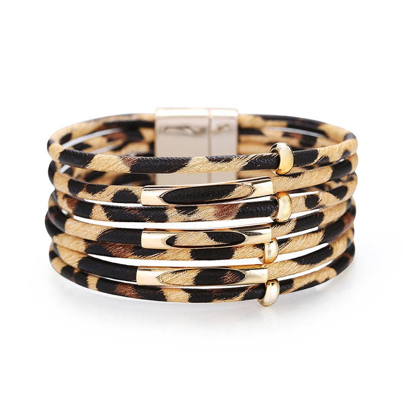 Mio Queena - Magnetic Buckle Leopard-Print Multilayer Beaded Bangle