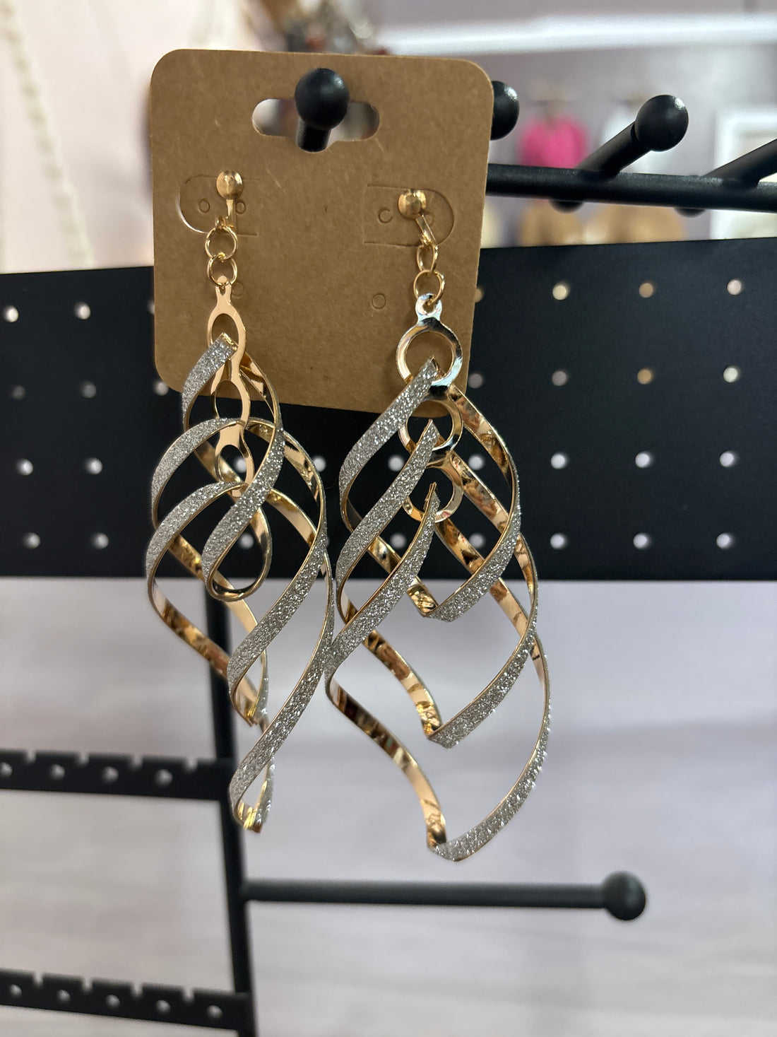 OhHeyBec--Clip on dangle earrings