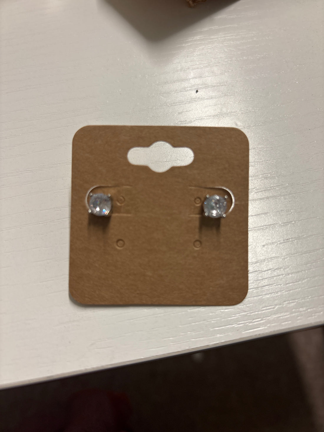 OhHeyBec--Clip on Diamond stud