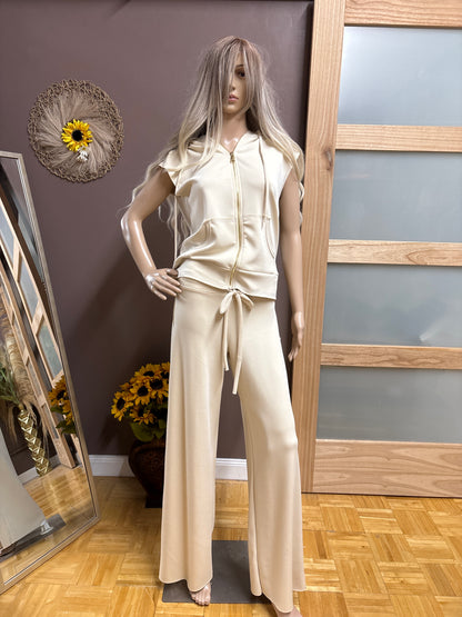 Brooklyn Isles- cream leisure pants