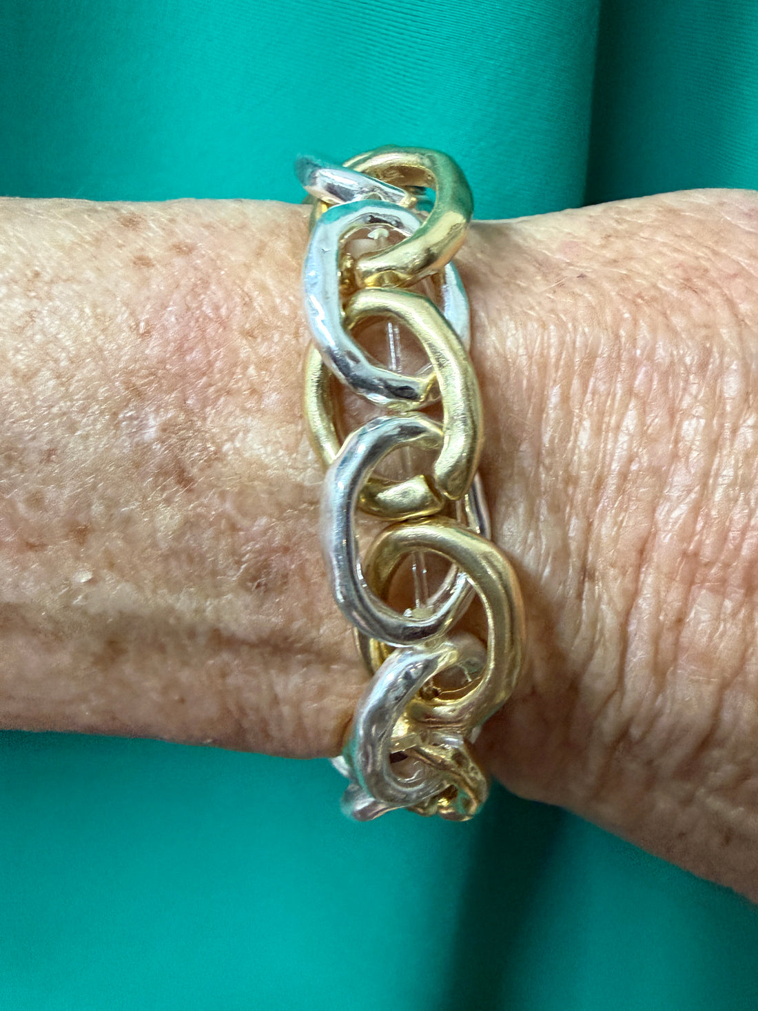 L&amp;B Two tone chain stretch bracelet