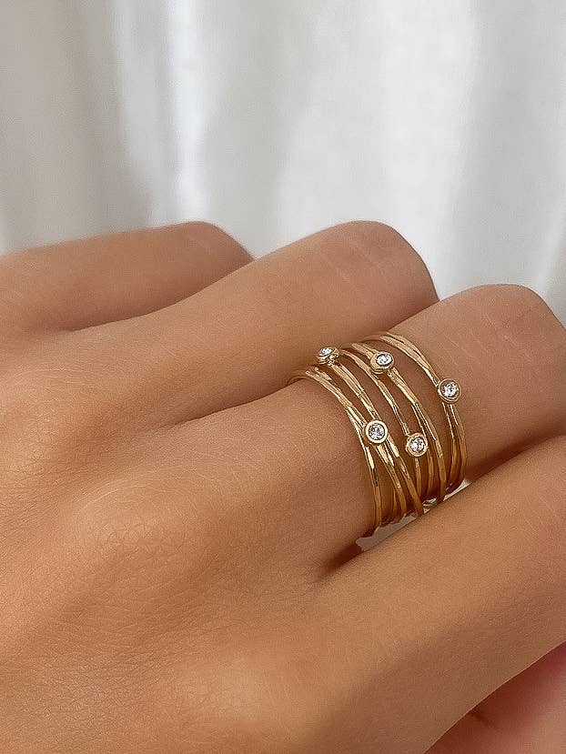 Flânerie by MAIQ - 18K Gold Vintage Multi-Band Pearl/CZ Ring