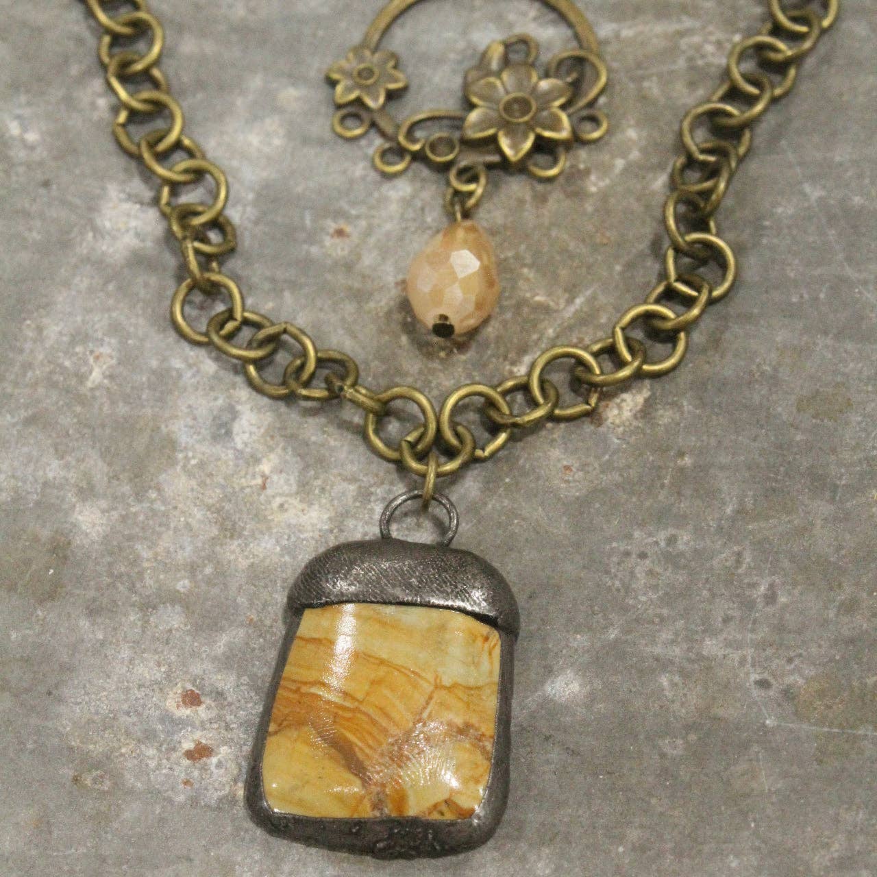 The Primitive Peddler, Inc. - Czeck mixed metals and stone