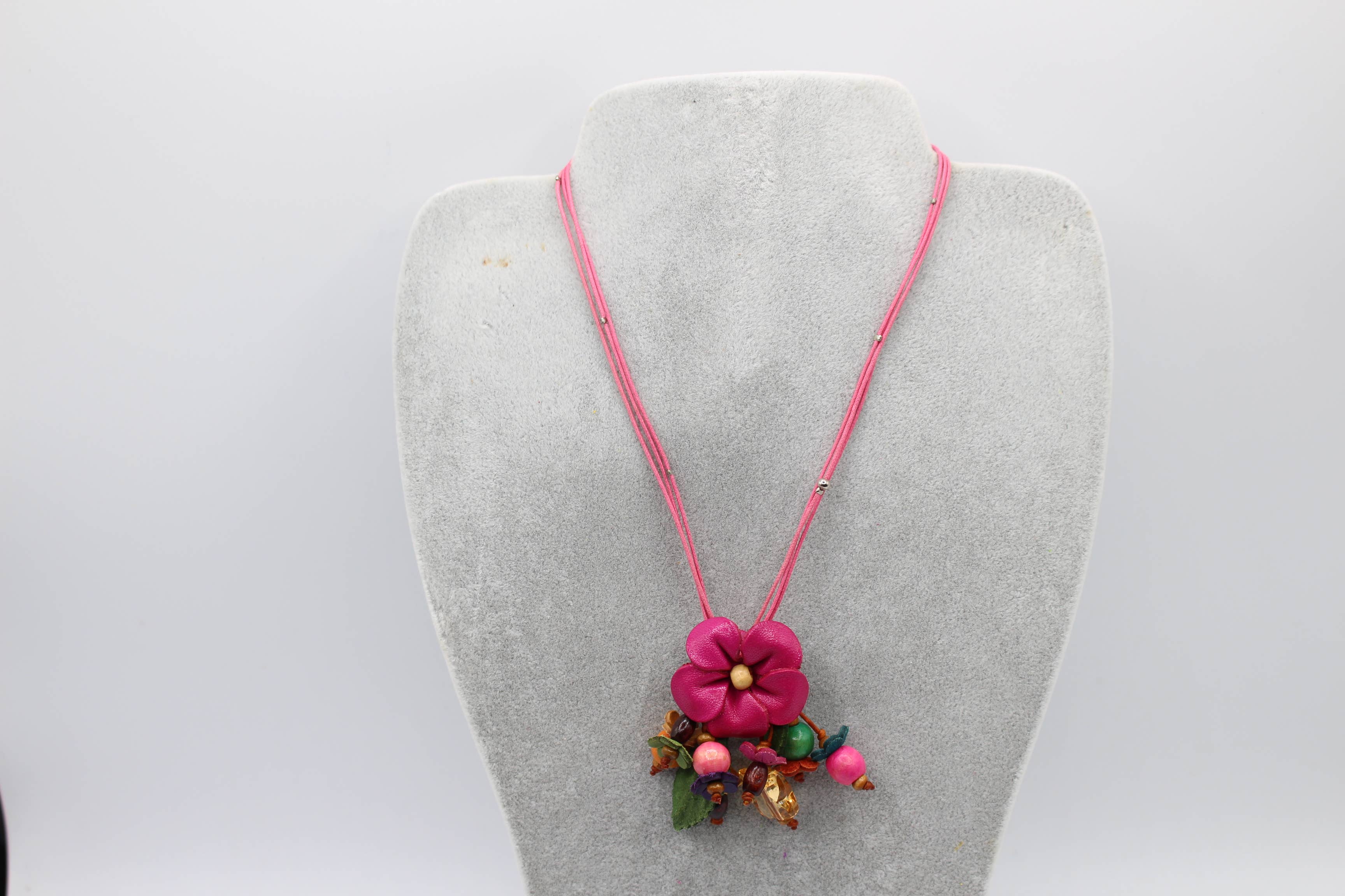 Leather flower necklace with wood beads