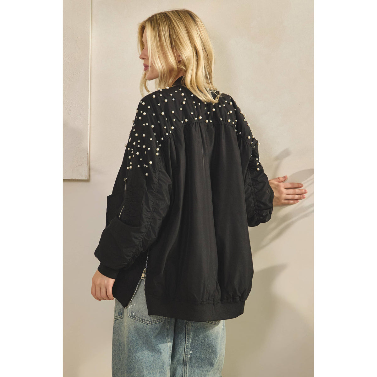 Veveret - Rhinestone Oversize Bomber Jacket