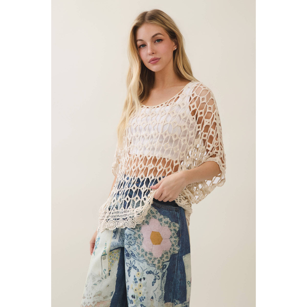 Veveret - Boho Breeze Crochet Knit Top