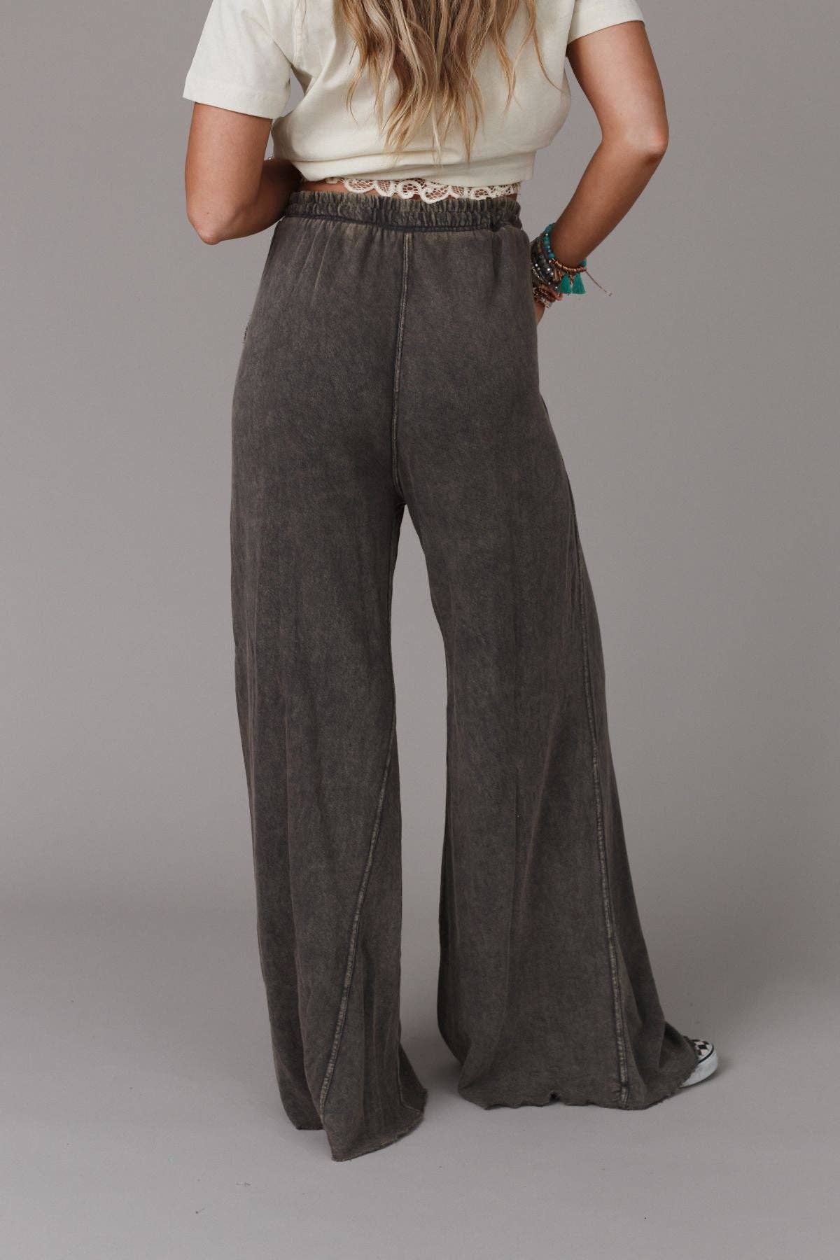 Three Bird Nest - Relaxing Robin Wide Leg Pant - New Charcoal