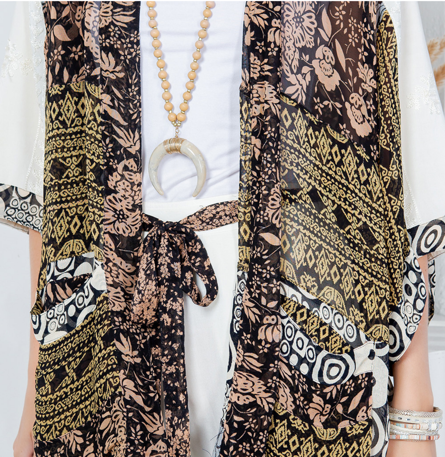 Natural Bohemian : Kimono Patchwork Shrug