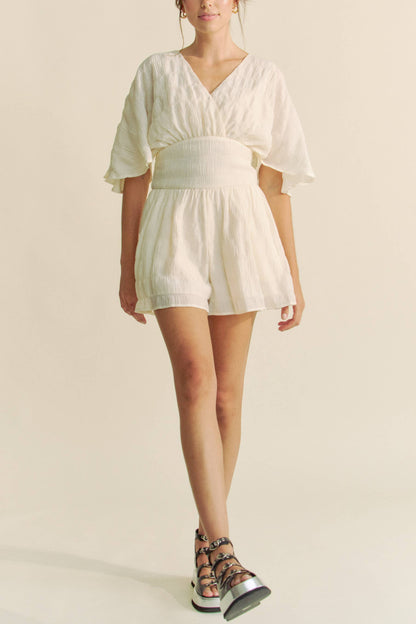 Davi &amp; Dani - BATWING SLEEVES SNAPE BUTTON UP WAISTBELT ROMPER